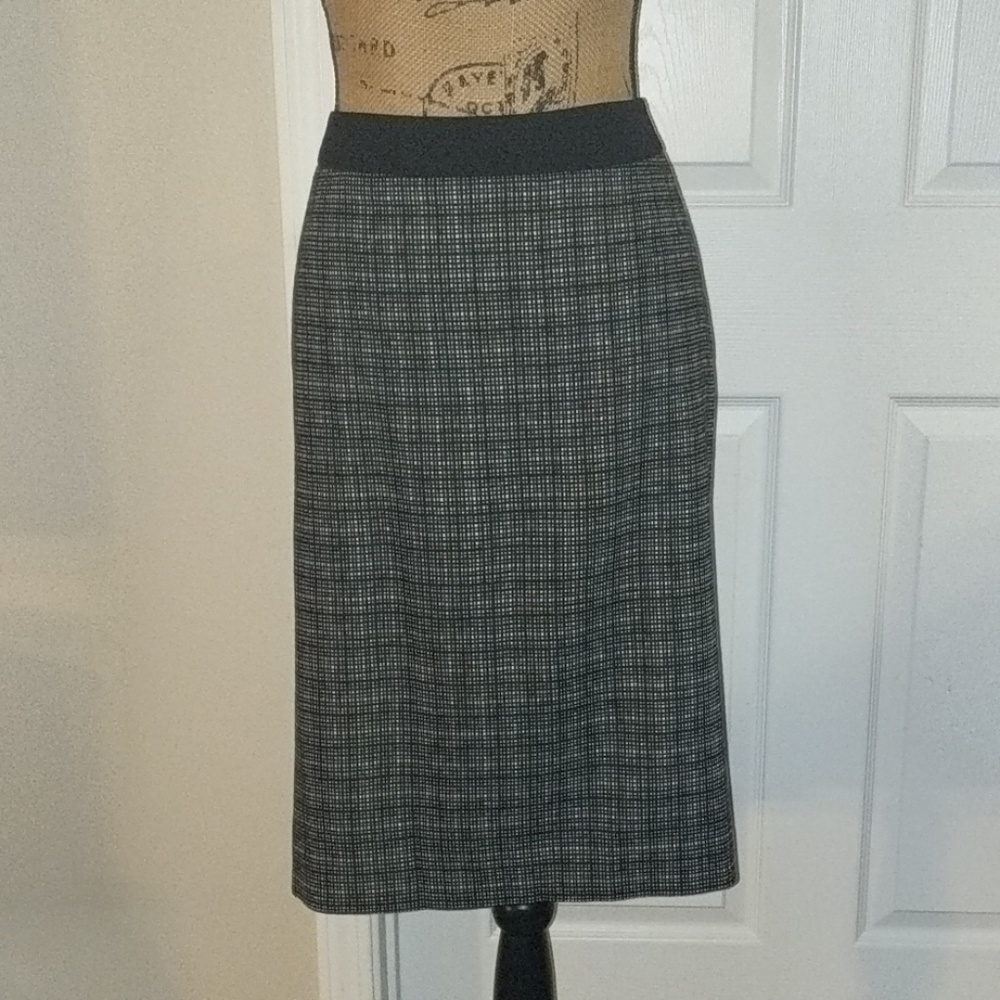 Talbots lined black & white skirt